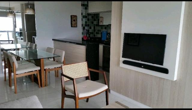 Lindo flat mobiliado na beira mar - Foto 3