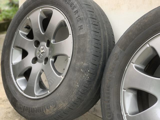 Jogo de rodas peugeot Aro 15 R$ 800,00 - Foto 2