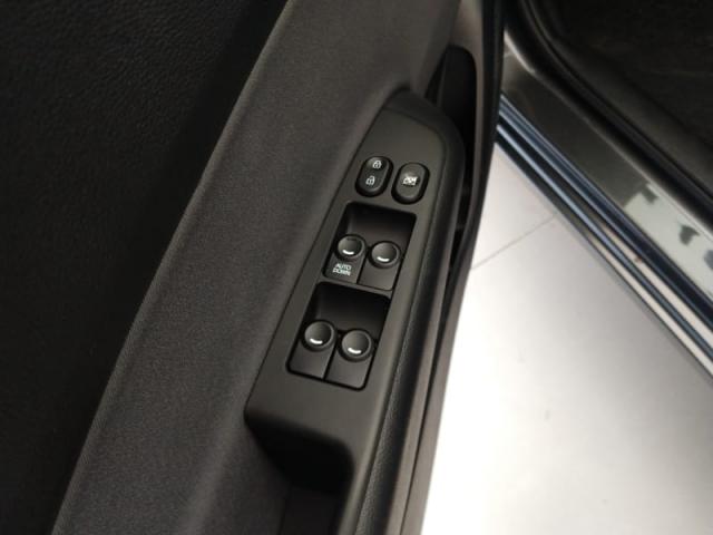 HYUNDAI HB20S 1.0M COMFORT PLUS - Foto 6