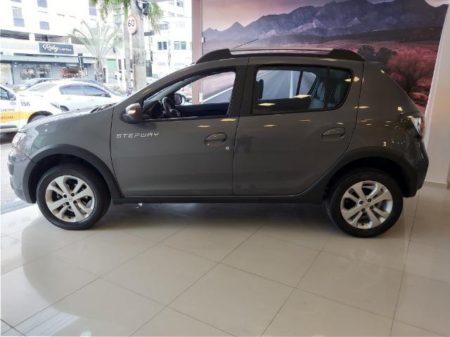 Renault Sandero 1.6 Stepway Flex 2016 Automático - imperdível- baixo KM!! - Foto 7