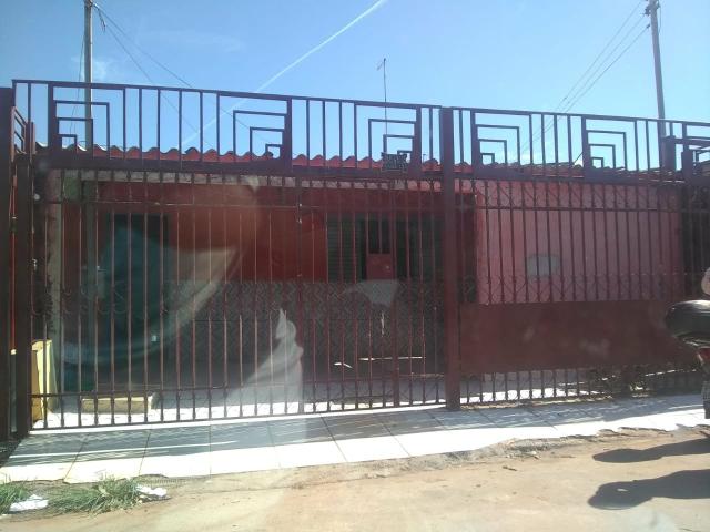 Lotao 7,5x25 c/03 residencias alugadas na qr 413 valor R$ 140.000 a/c, carro,proposta
