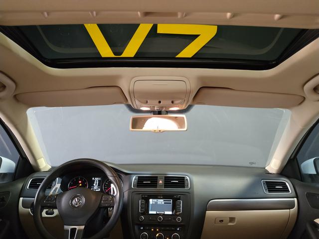 Vw Jetta TSI 2013 211cv Branco+Caramelo+Teto!! Entrada em 12 x no cartão de crédito!! - Foto 15