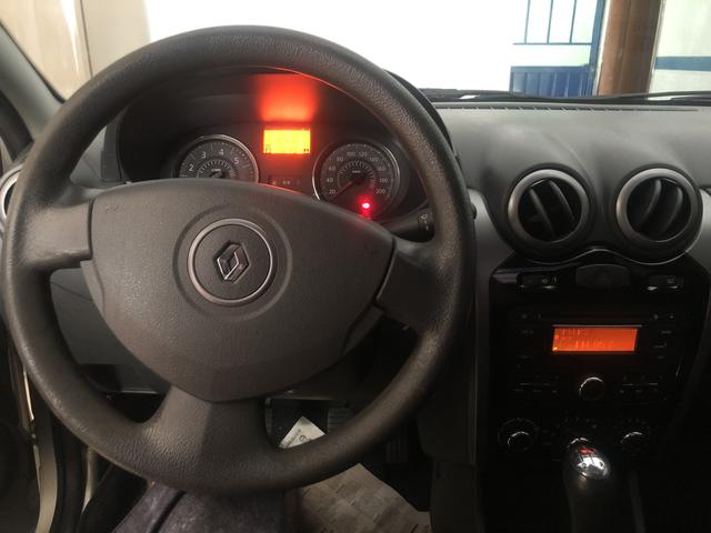 Renault Logan 1.0 abaixo da fipe - Foto 5