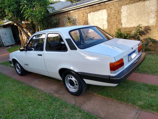 Chevette Júnior 95k km original Raridade impecável - Foto 4