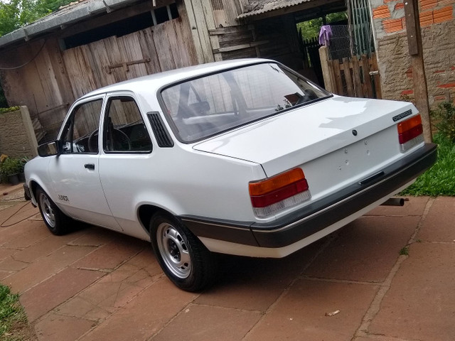 Chevette Júnior 95k km original Raridade impecável - Foto 6