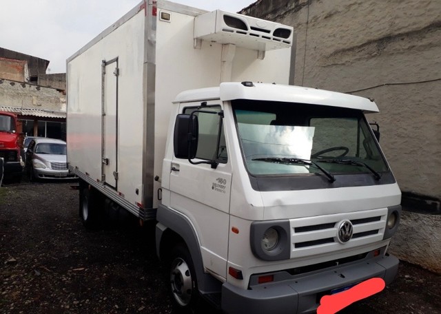 DISPONÍVEL CAMINHÃO BAÚ VW 9-150 ANO 2012