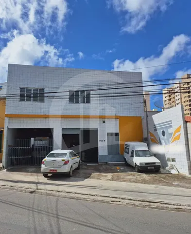 Sala comercial em ótima localização no bairro Ponto Novo.
