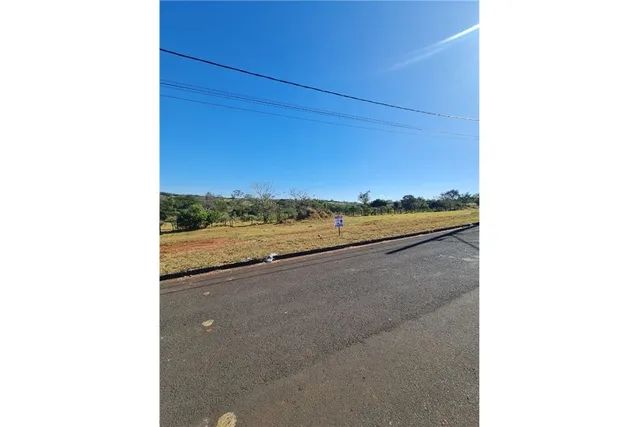 Terreno a Venda no Bairro Shopping Park (Park dos Ipês II) com 250M2