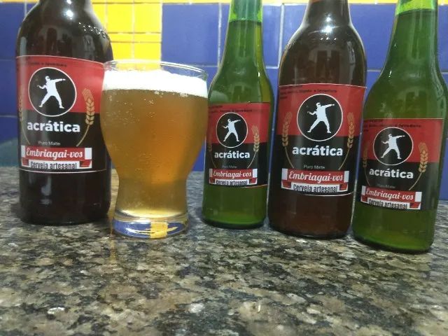 Cerveja Artesanal Acrática 
