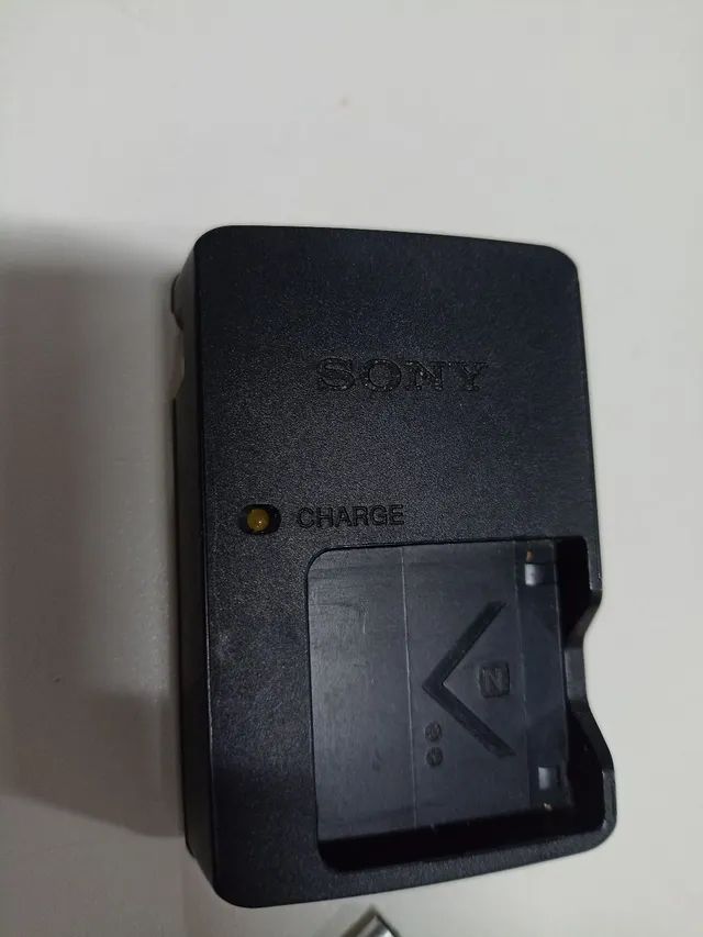 Carregador de bateria Sony