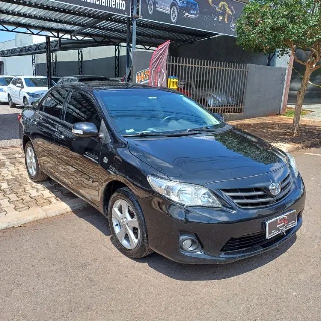 Toyota Corolla 2019 em Araucária - Usados e Seminovos