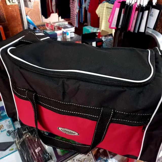 "Bolsa de Viagem Premium: Qualidade e Estilo para suas Aventuras! - Foto 2