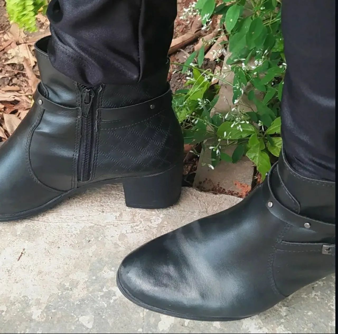 Bota de couro Felina - Foto 2