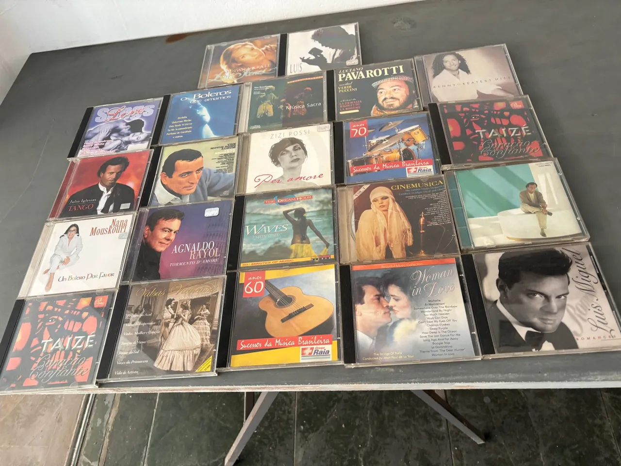 CDS RAROS EM LIQUIDAÇÃO: de 25 reais por APENAS 5 reais cada unidade 