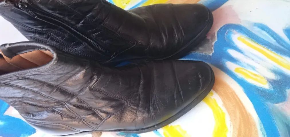 Bota      de  couro   forrada - Foto 6