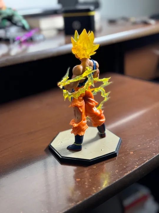 Figure action Goku SSJ1 - Foto 4