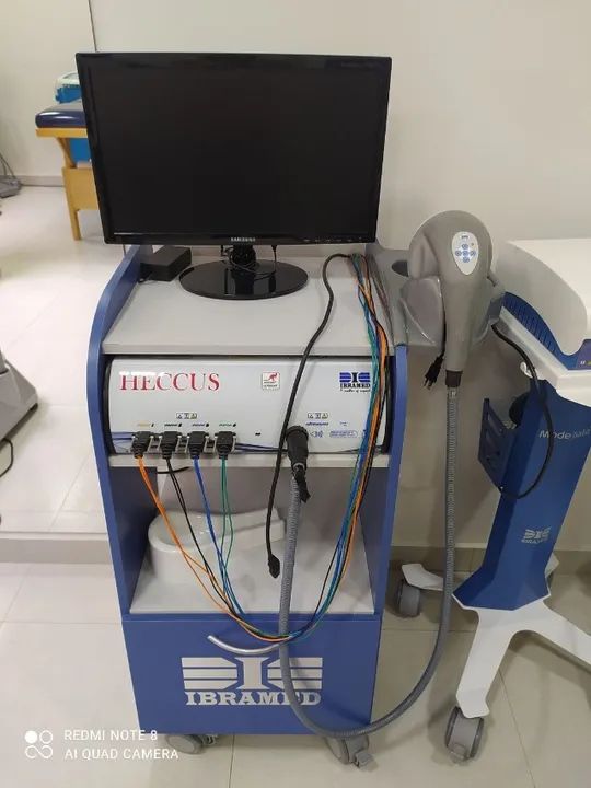 Heccus - Aparelho de estética com terapias combinadas 