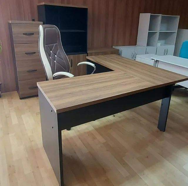 Mesa em L - Estação de Trabalho - Mesa