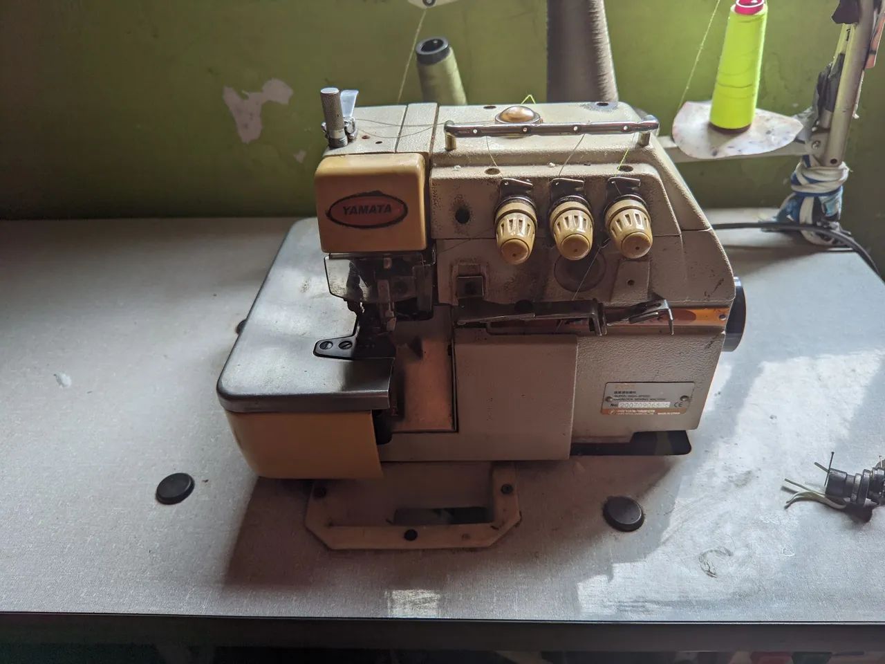 Venda maquina overlock maquina yamata FY33