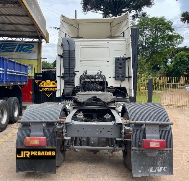 volvo fh 400 toco 4x2 ano 2010 completo automático c/ ar-condicionado - Foto 5