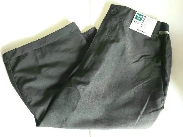 Bermuda Marca Quechua - Tamanho M ( Nova ) - Foto 3