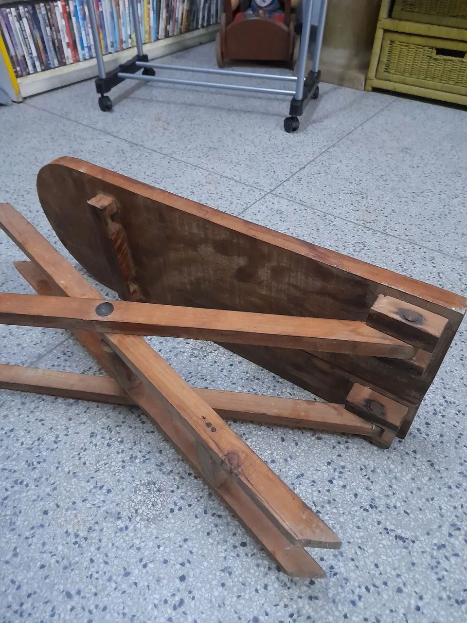 Mesa de passar roupa infantil para casa brinquedoteca - Foto 5