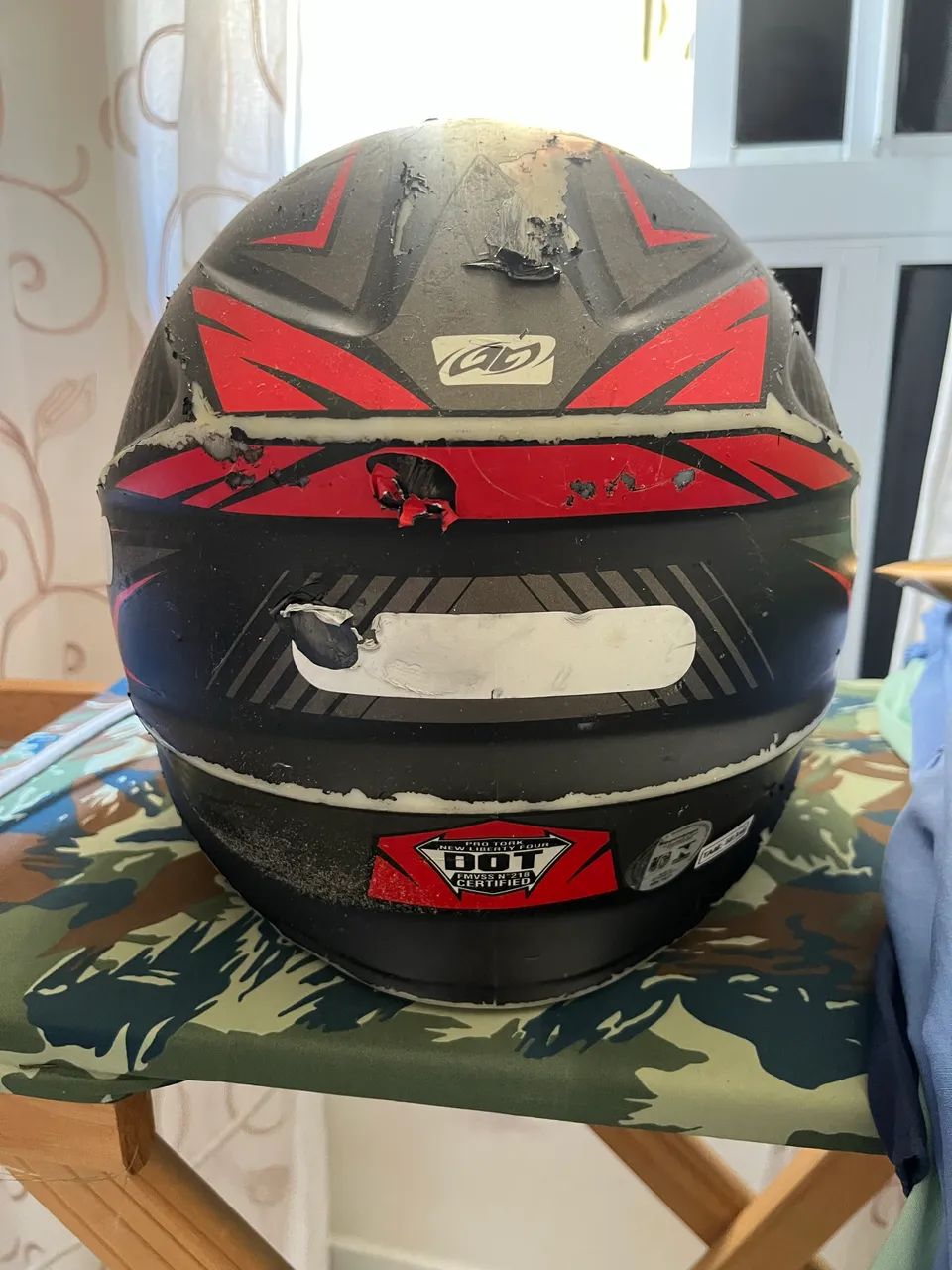 Capacete