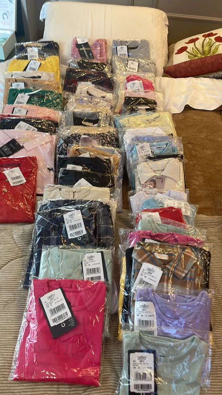 Roupas infantis charpey