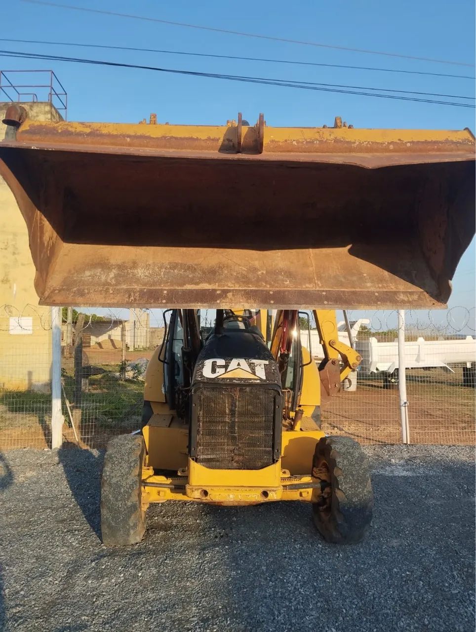 Retro escavadeira caterpillar 2012 4x4 - Foto 5