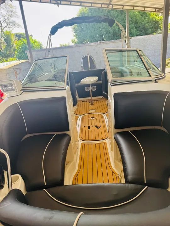 Lancha venture motor 115 Yamaha 120.000$ - Foto 7