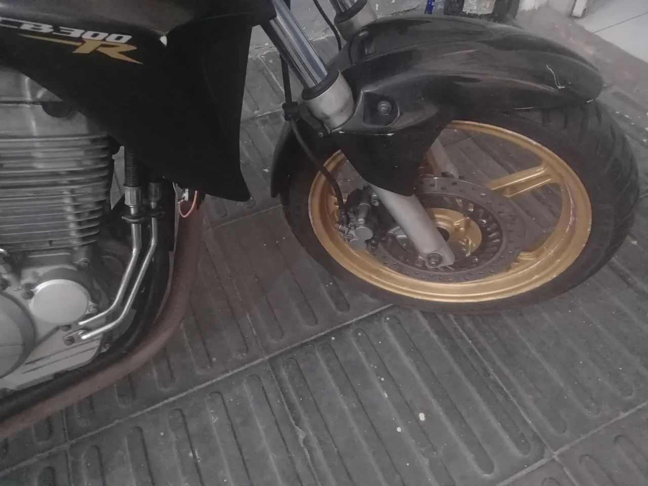 HONDA CB300R Preto Flex  - Foto 4