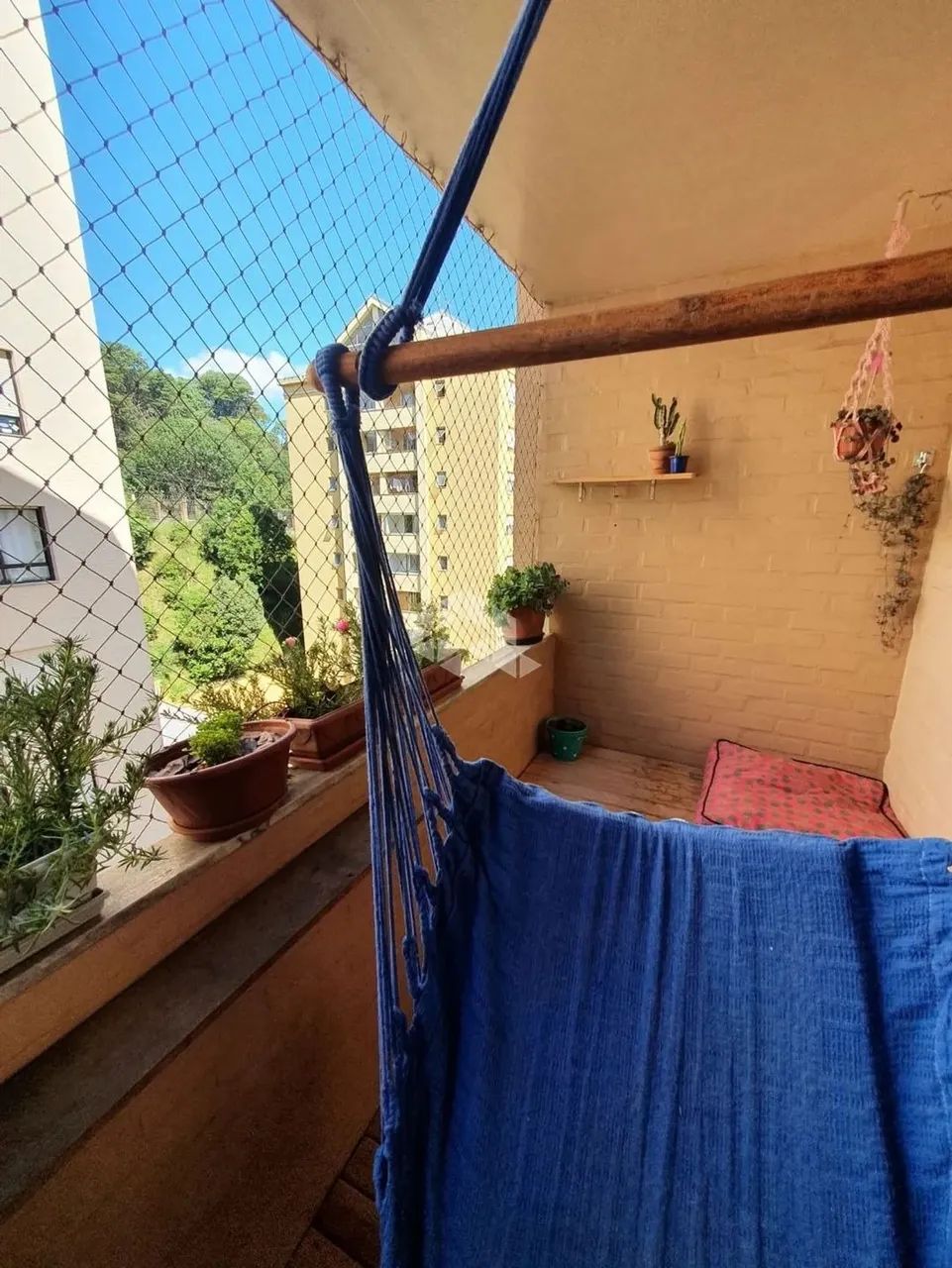 APARTAMENTO SEMIMOBILIADO DE 03 DORMITÓRIOS NO BAIRRO NOSSA SENHORA DE LOURDES EM CAXIAS D - Foto 4