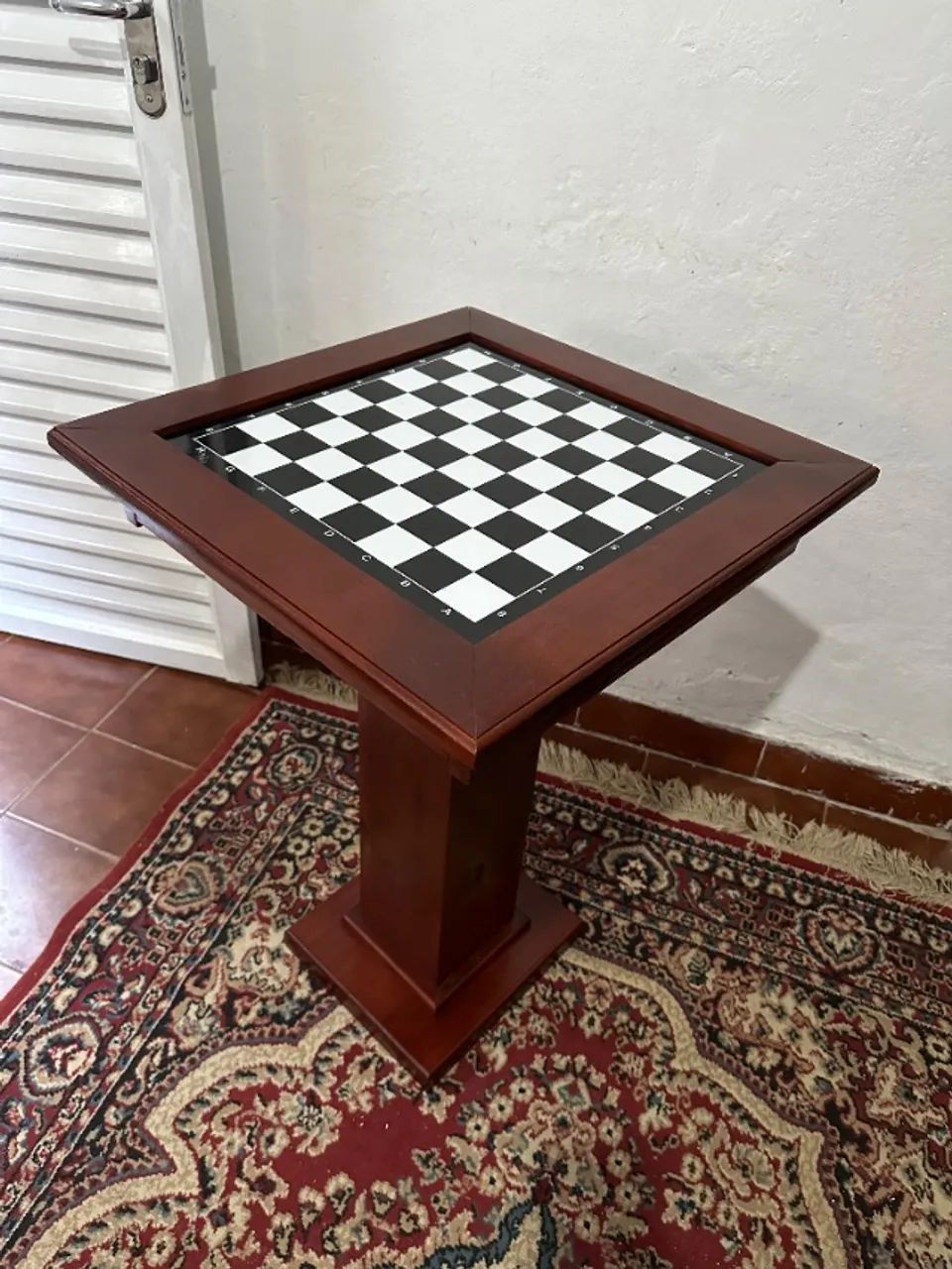 Mesa para jogar Xadrez e damas - Foto 2