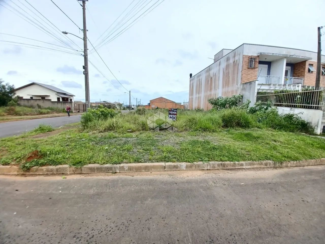 Terreno de esquina 294,00m² pronto para construir Bairro Paradis Canoas - Foto 2