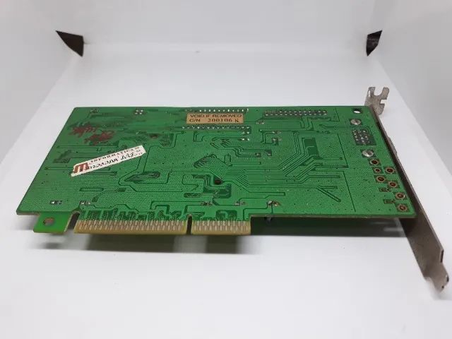 Placa de vídeo SiS 6326 4MB AGP - Foto 2