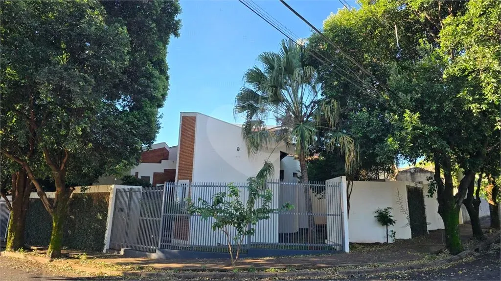 Casa com 4 quartos à venda ou para locação em Jardim Morumbi - SP