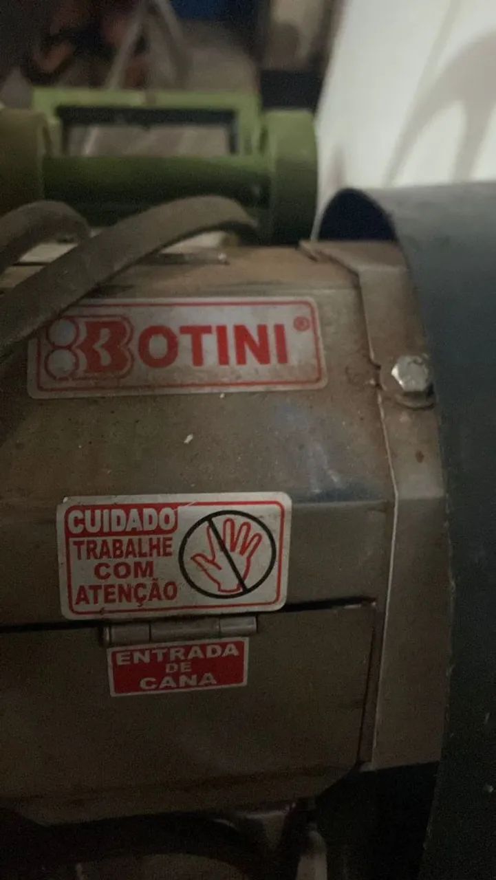 Engengem de cana desapego prai logo com motor elétrico  - Foto 4