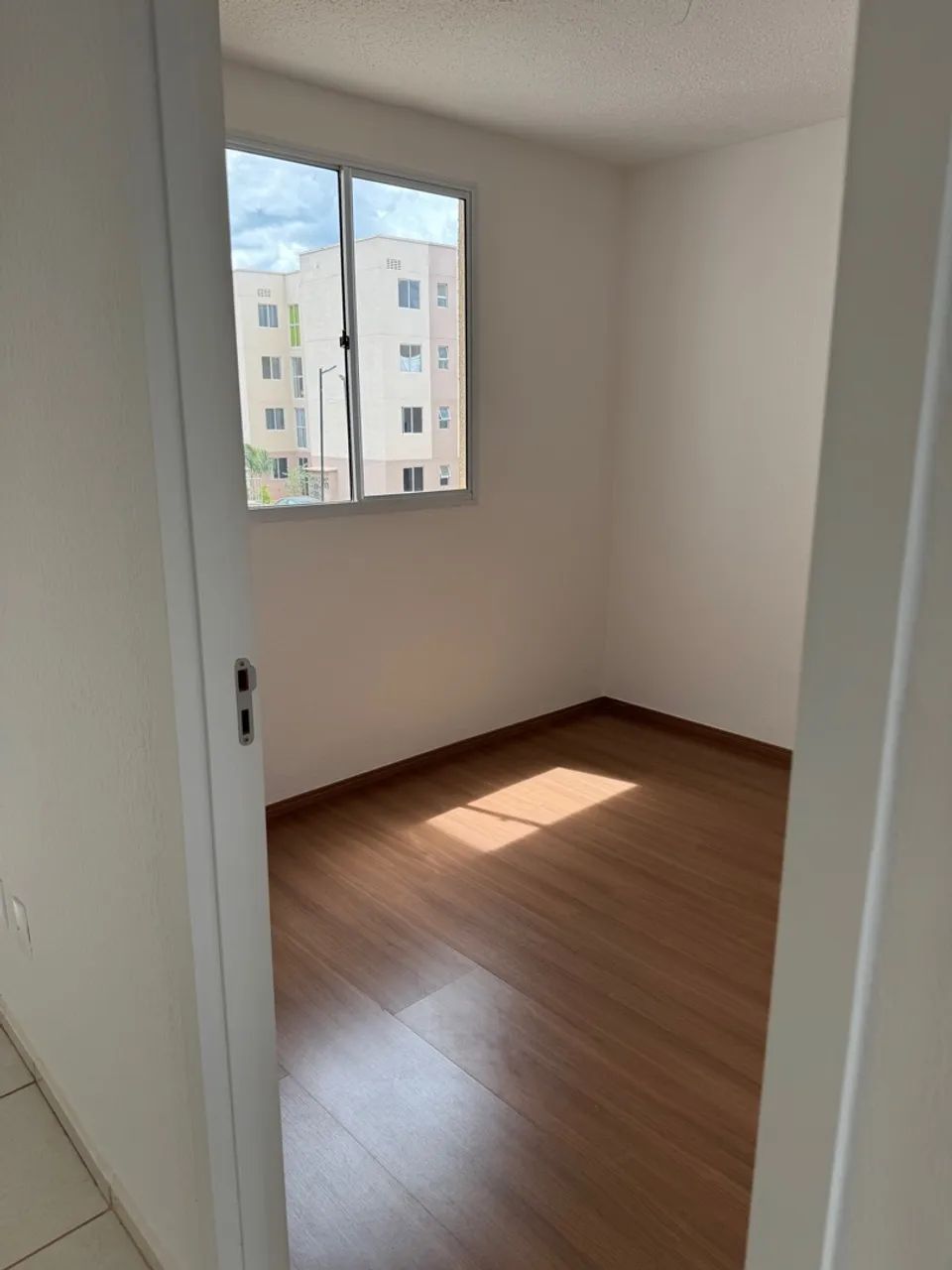 Apartamento no Total Ville Pitangueiras