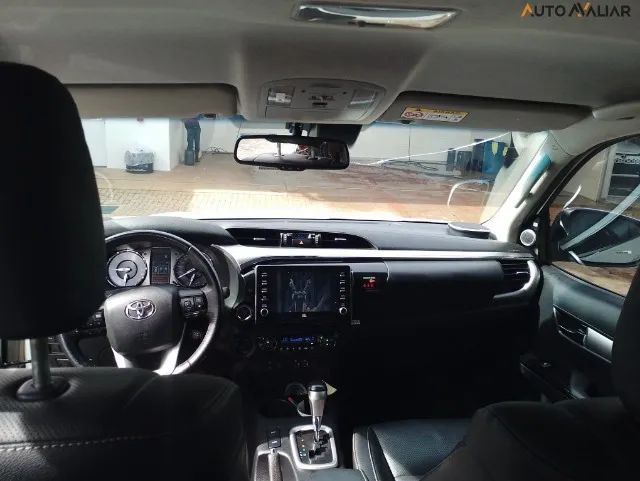 HILUX 2.8 D-4D TURBO DIESEL CD SRX 4X4 AUTOMÁTICO - Foto 4