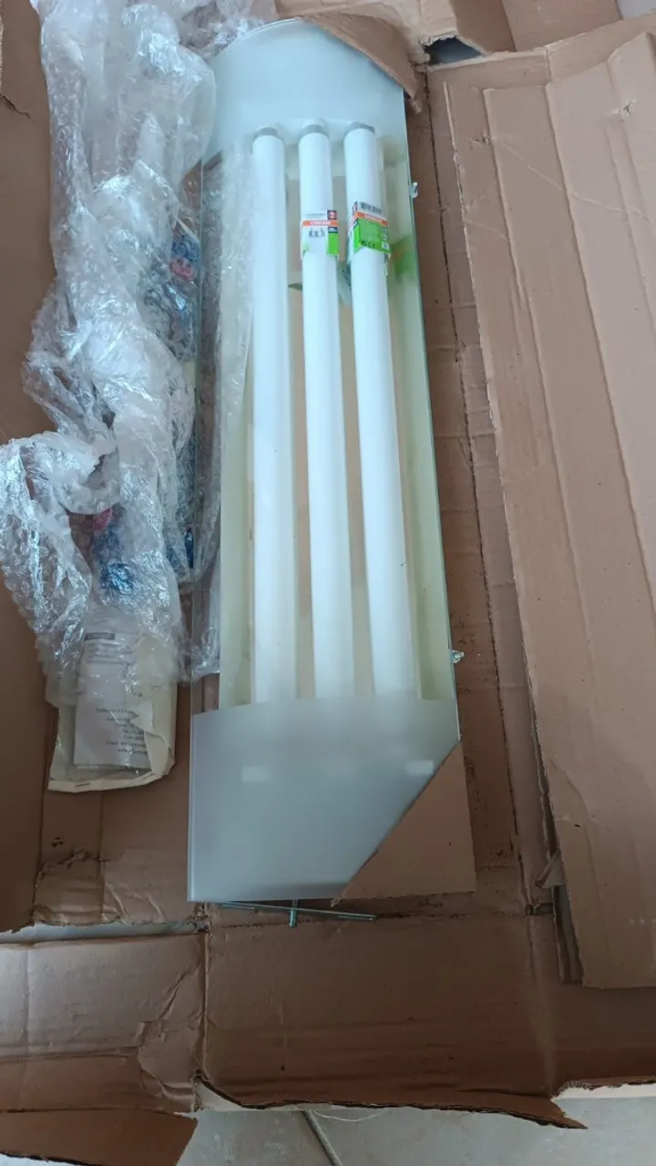 Luminária com 3 lampadas