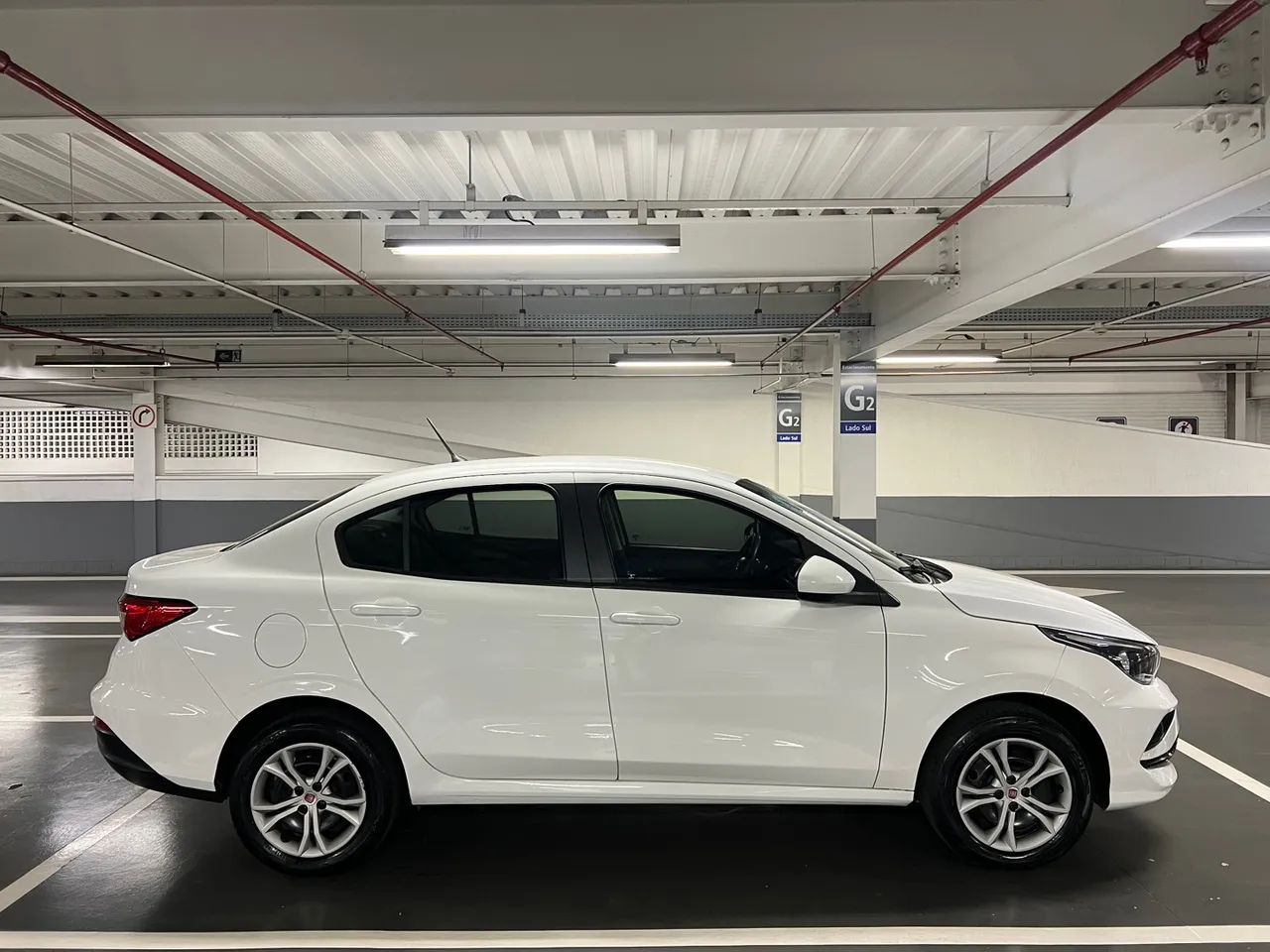 Fiat Cronos 1.3 Completo