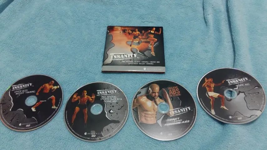 Colecao de DVDs Insanity -  4 DVD's - Foto 5