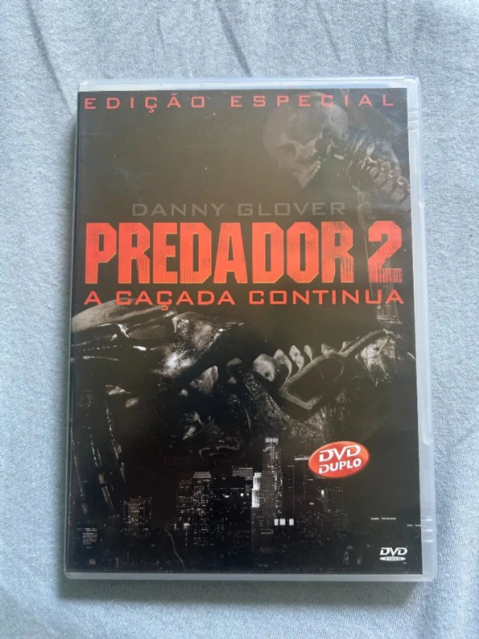 DVD DO FILME PREDADOR 2 - A CAÇADA CONTINUA
