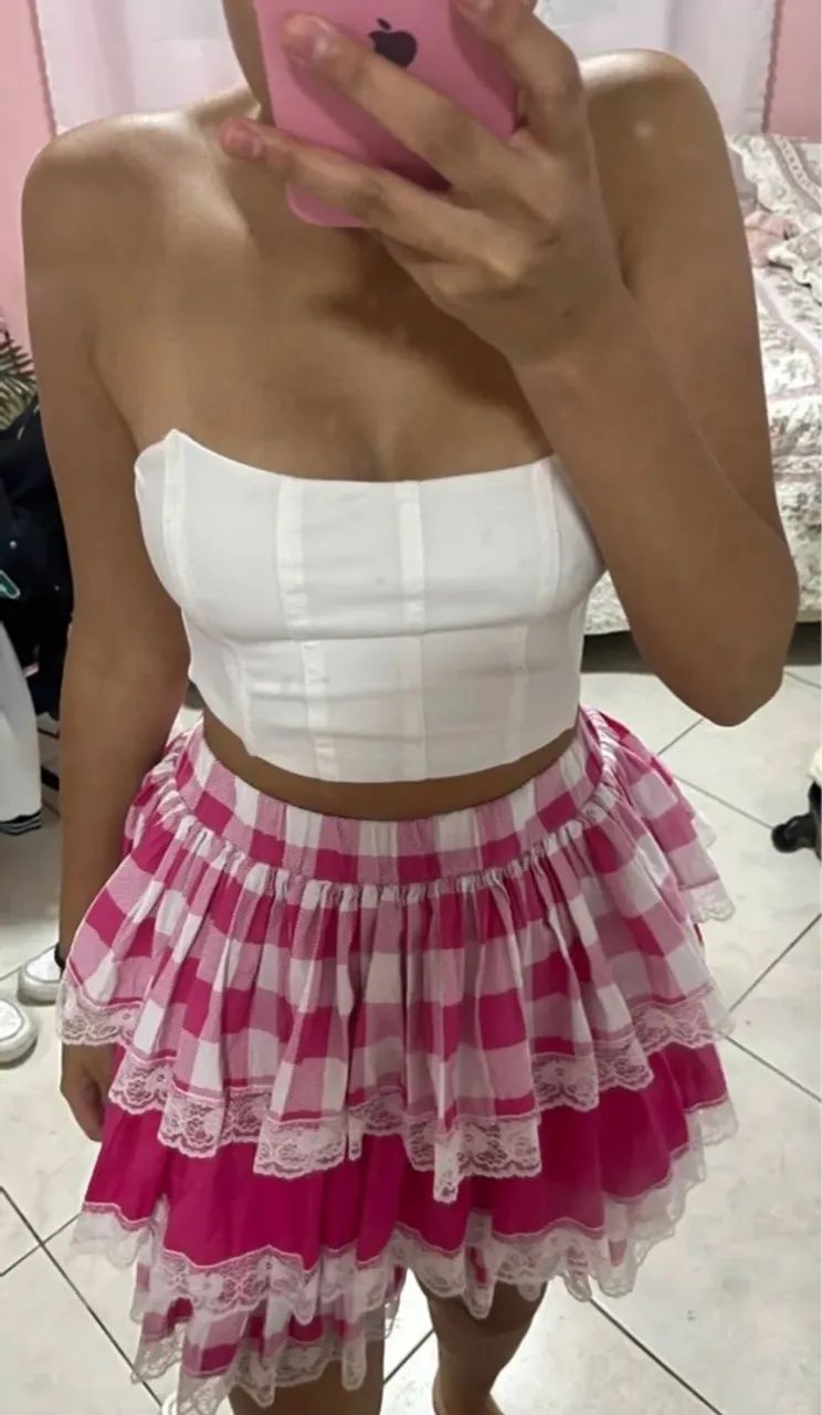 Saia junina rosa com branco