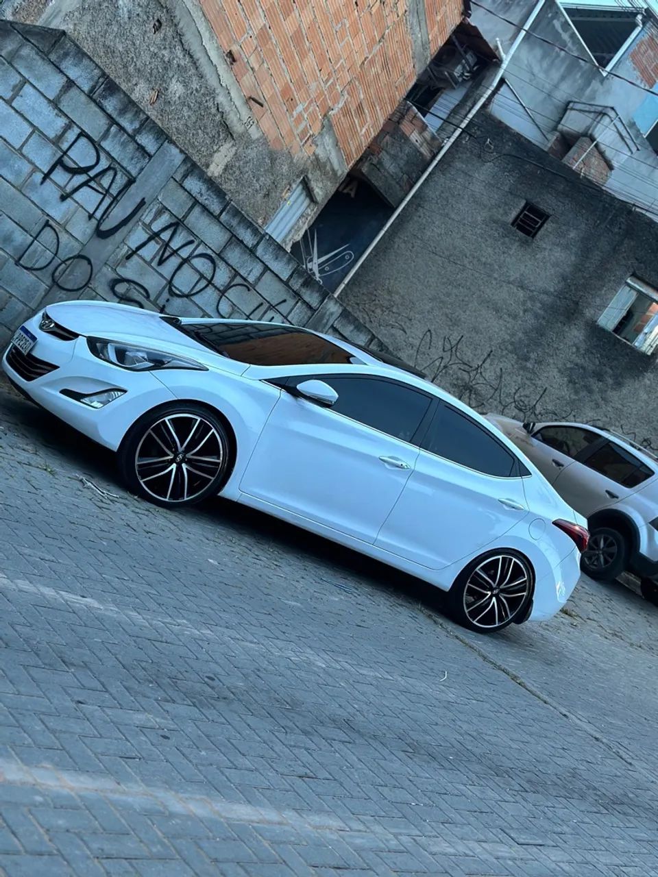 Vendo ou troco por carro de maior valor 