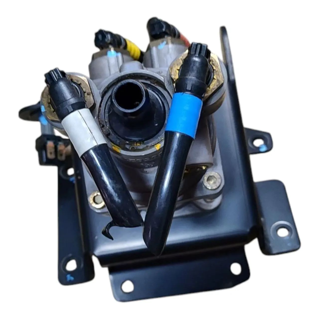 Válvula Pedal Com Suporte Original M. Benz Accelo 1016 E3729 Genuino - Foto 4