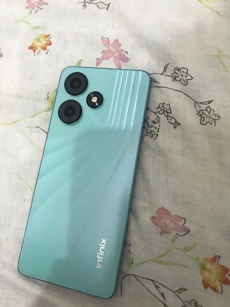 Vendo infinix hot 30 ou troco - Foto 3