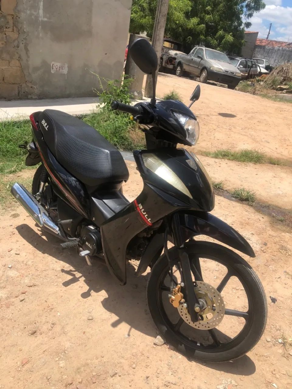 Moto bem conservada para pessoas exigentes  - Foto 2