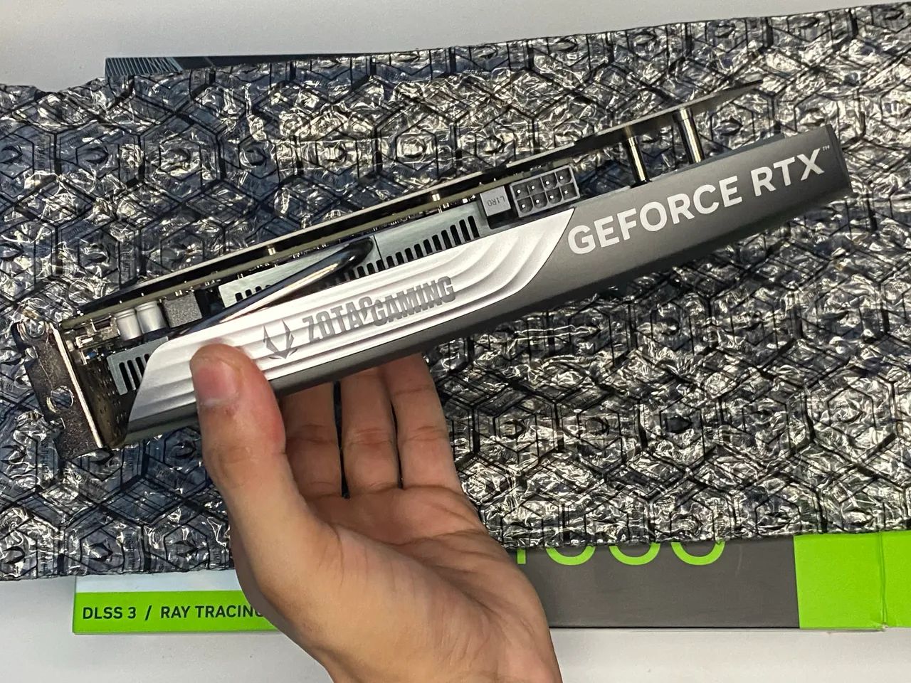 RTX 4060 NOVA  - Foto 2