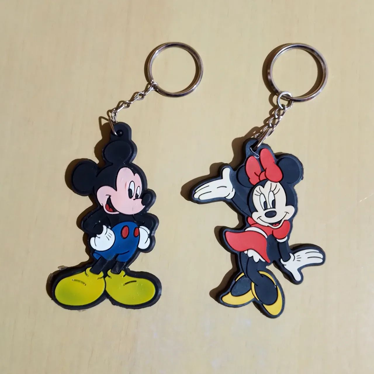 Chaveiros Disney emborrachados - Coleção 8 unidades - Foto 3